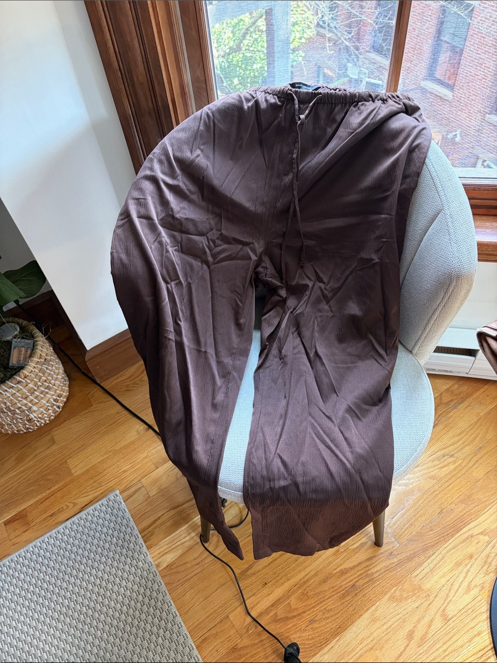 Relaxed Drawstring Wide-Leg Pants - Brown